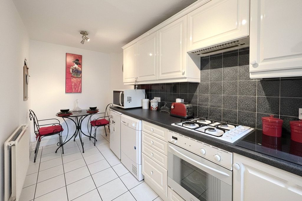 Property photo 2 of 10 Picture 2