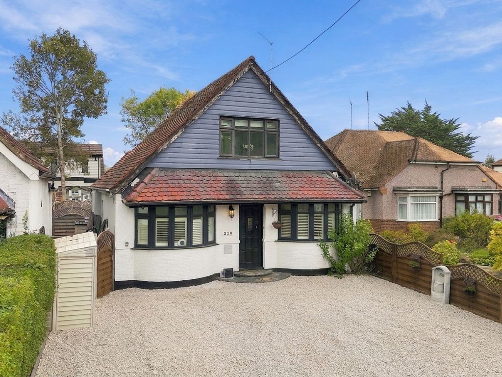 Property photo 1 of 18