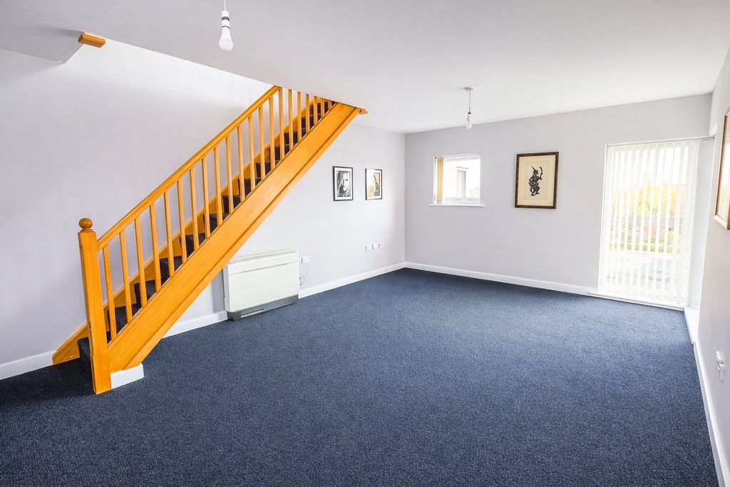 Additional image 4 of 3 bed flat to rentQueens Road, Chester CH1