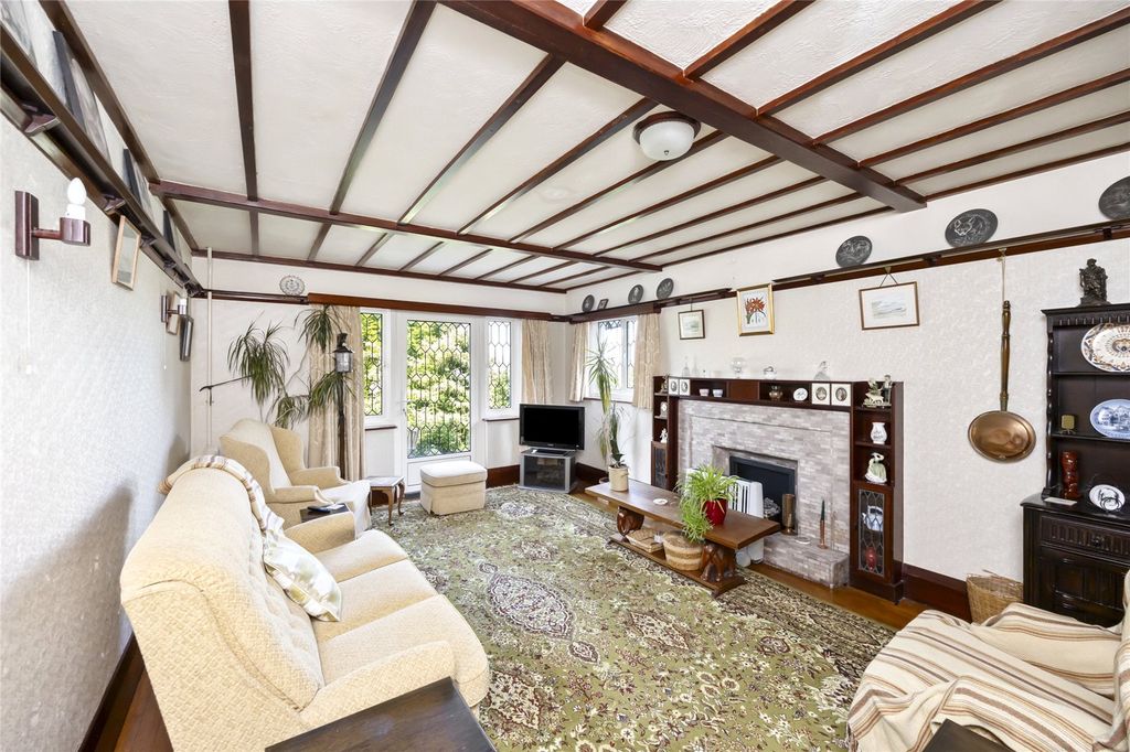 Property photo 2 of 25 Picture No. 19