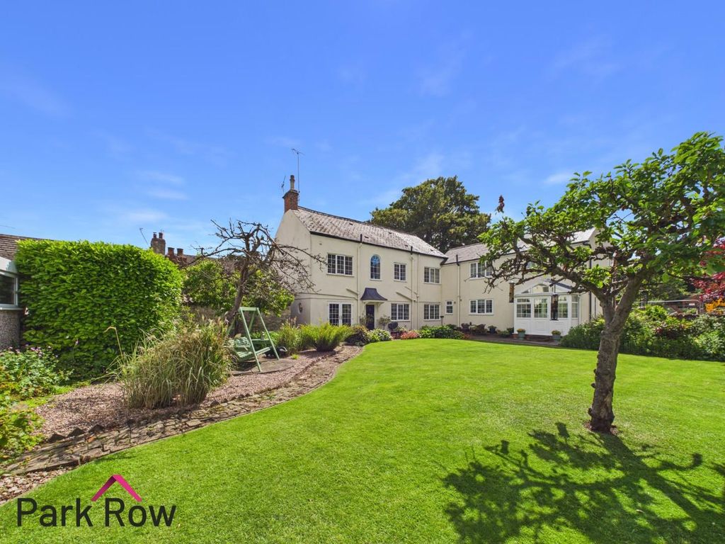 Property photo 1 of 48