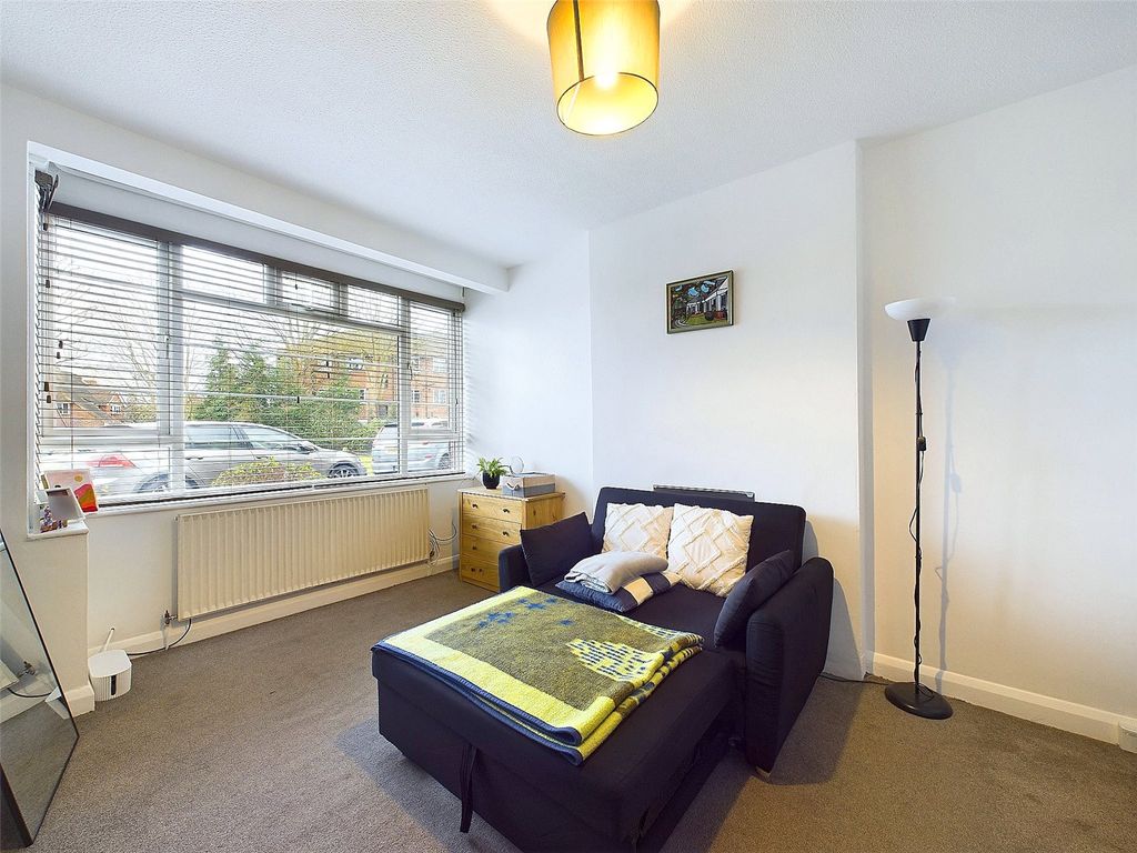 Property photo 1 of 7 Picture No. 15