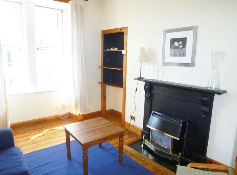Property photo 2 of 4 Picture No. 04