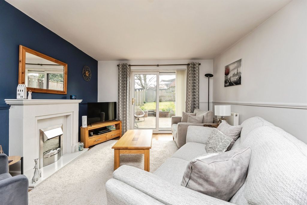 Property photo 3 of 14