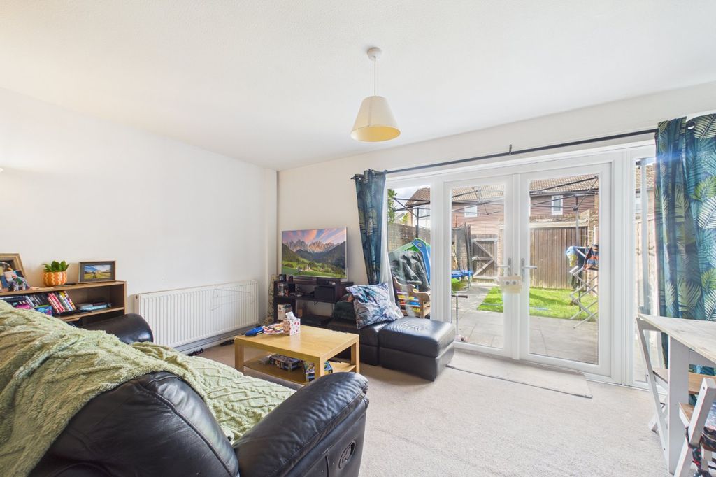 Property photo 3 of 10 Picture No. 03