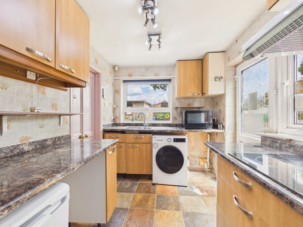 Property photo 3 of 15 5267947