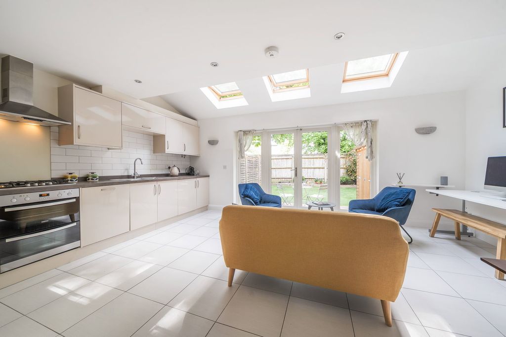 Property photo 2 of 15