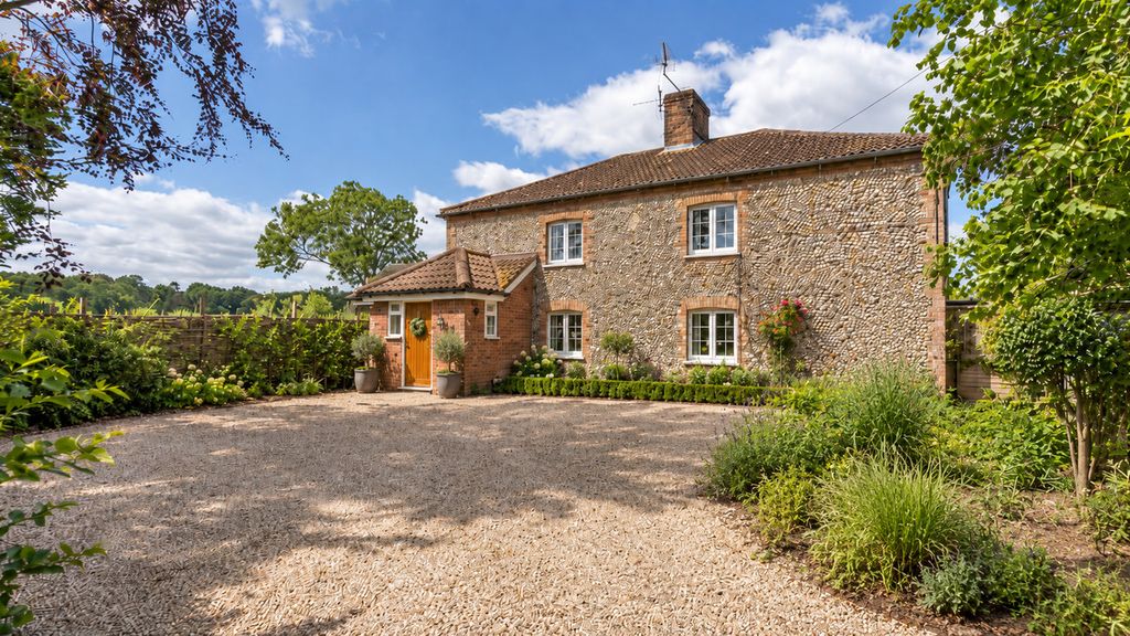 Property photo 1 of 30