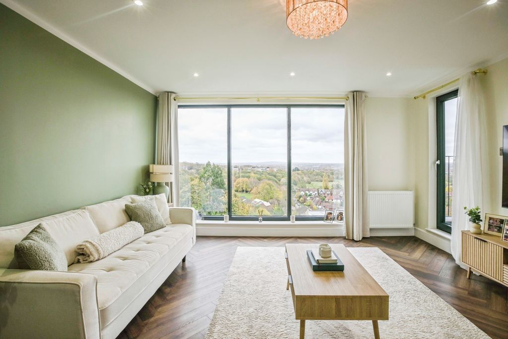 Property photo 1 of 17 Open Plan Living