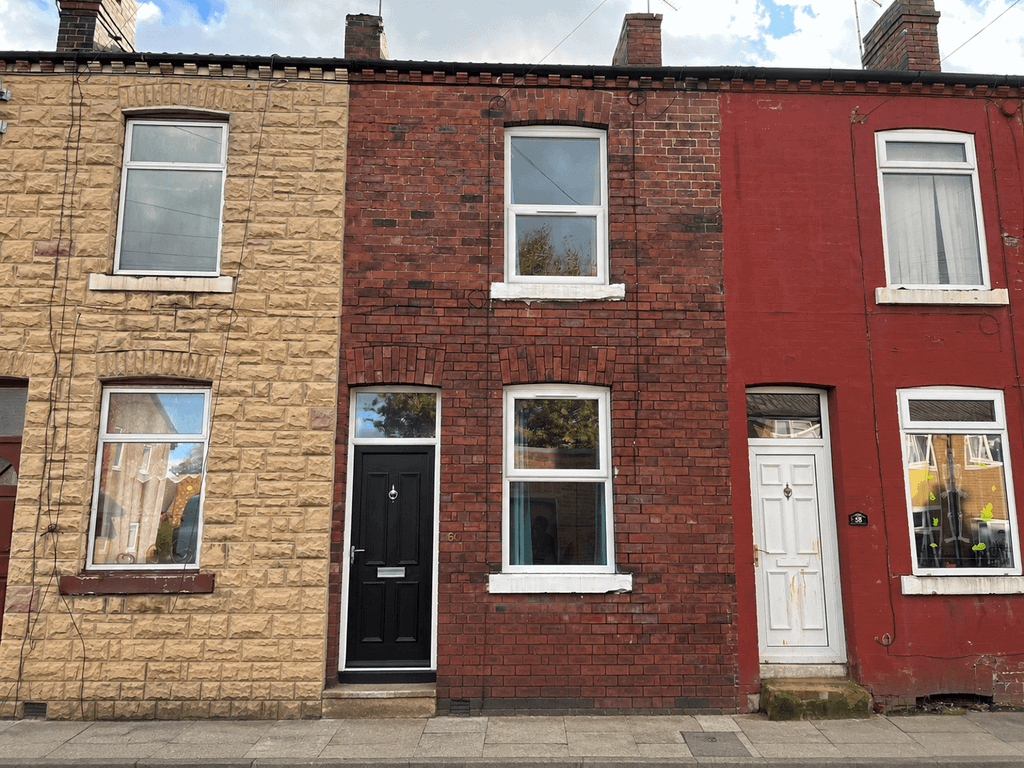 Property photo 1 of 7 Two Bedroom Terraced House - Wakefield