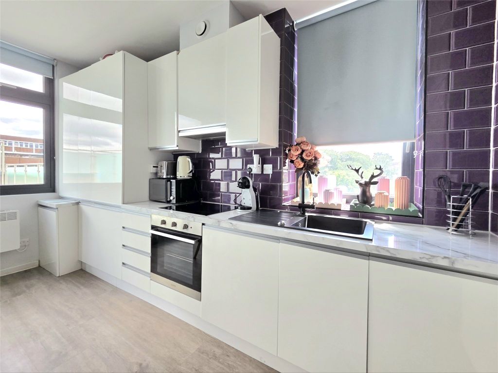 Property photo 1 of 6 Picture No. 02