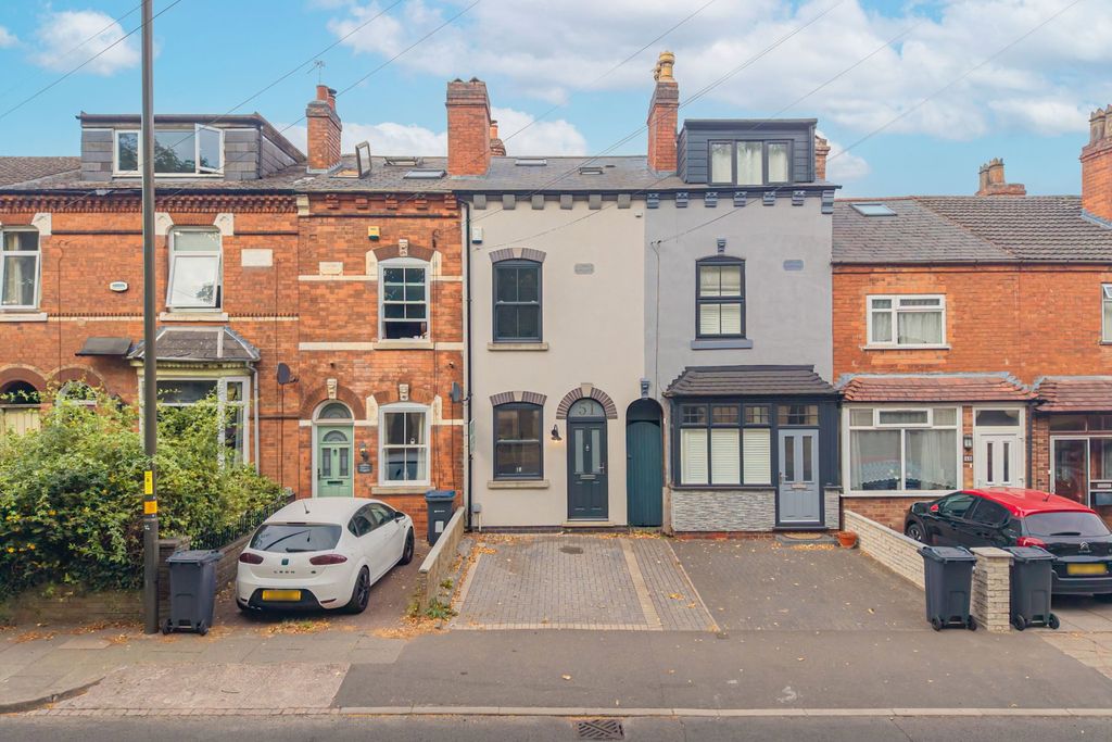 Property photo 1 of 31