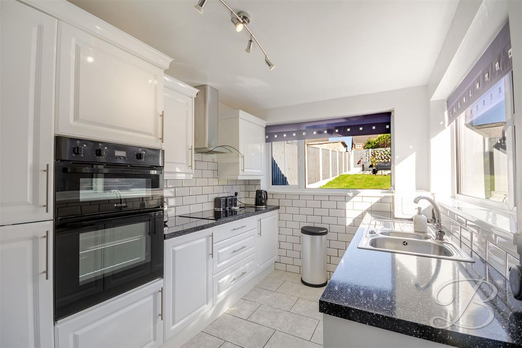 Property photo 2 of 31 Ccltd-15.Jpg