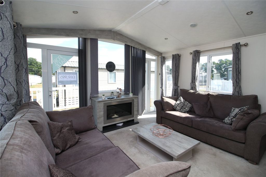 Property photo 3 of 8 Picture No. 03