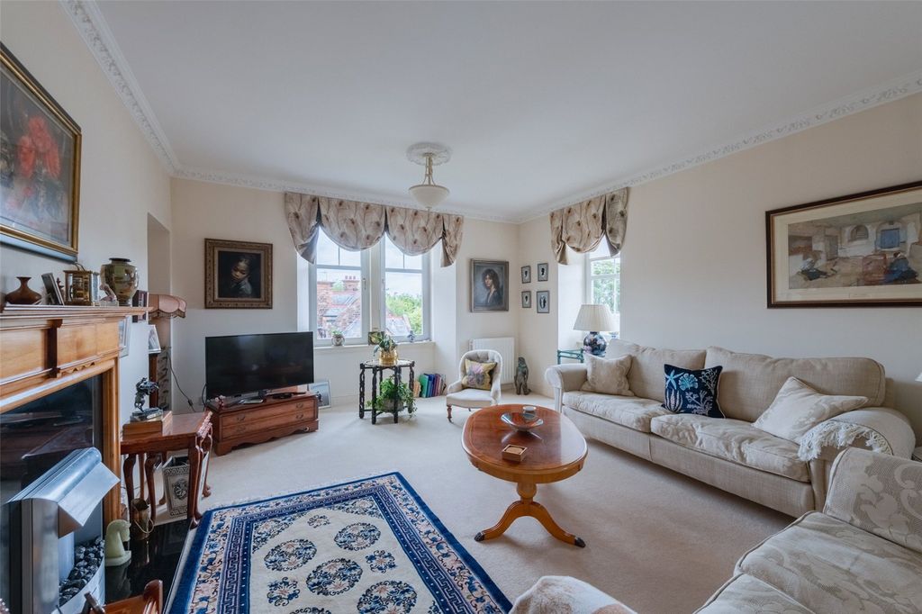 Property photo 2 of 25 Littlejohn Road