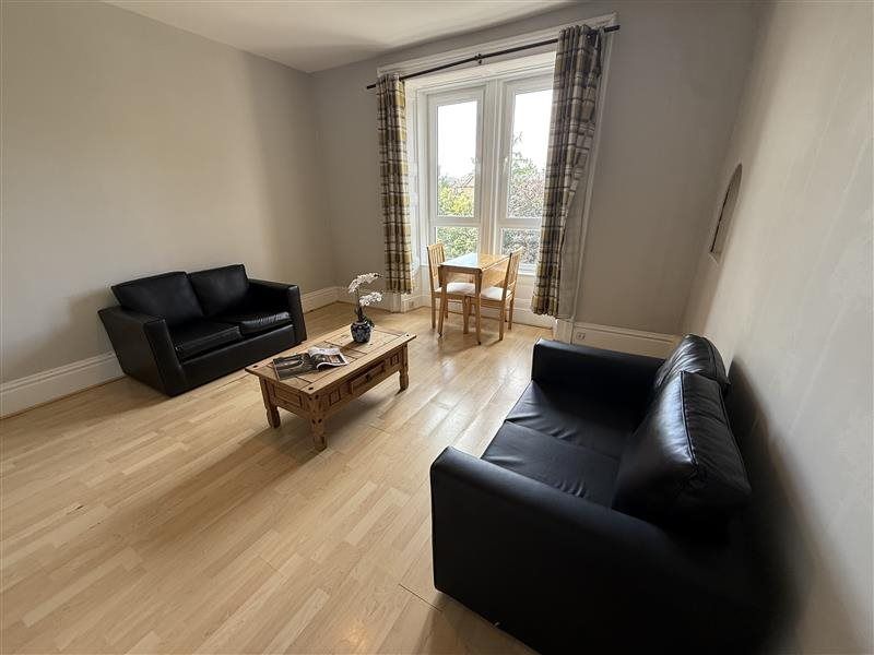 Property photo 2 of 6 8F7d2Fac-d1A0-411d-93E5-28d9Cbfaff5A