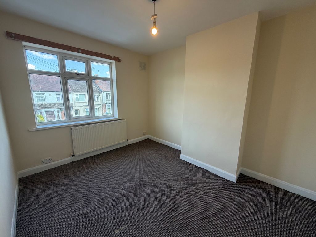 Property photo 3 of 6