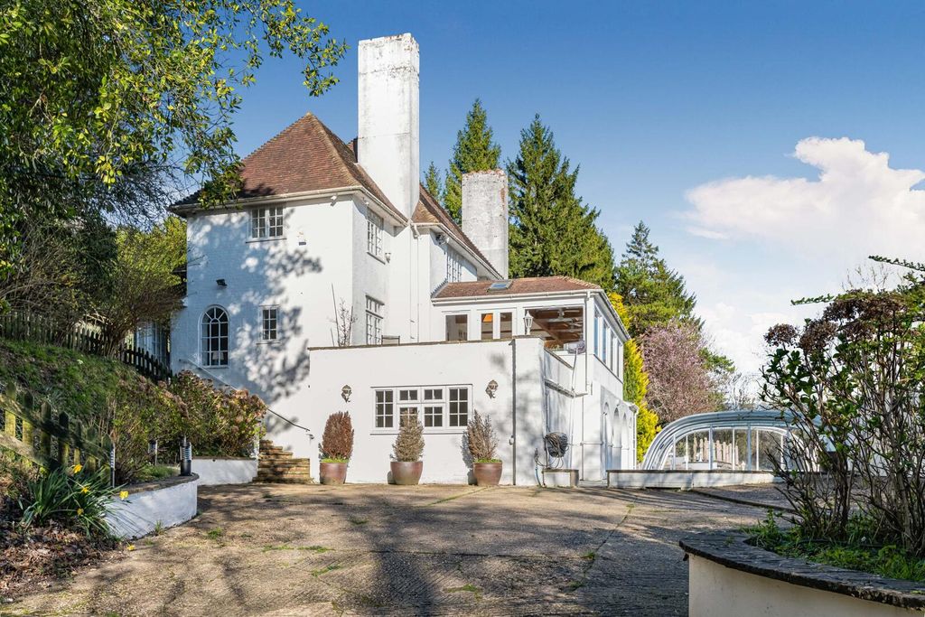 Property photo 1 of 47 Front (Exterior)