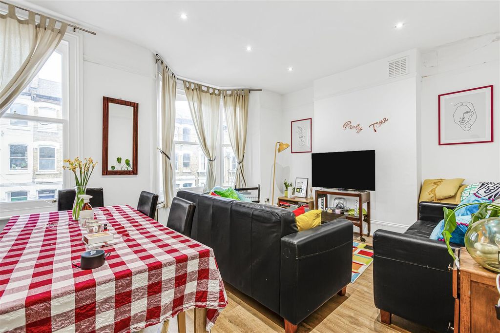 Property photo 3 of 19 Eden_Harper-Kellett_Road-12.Jpg