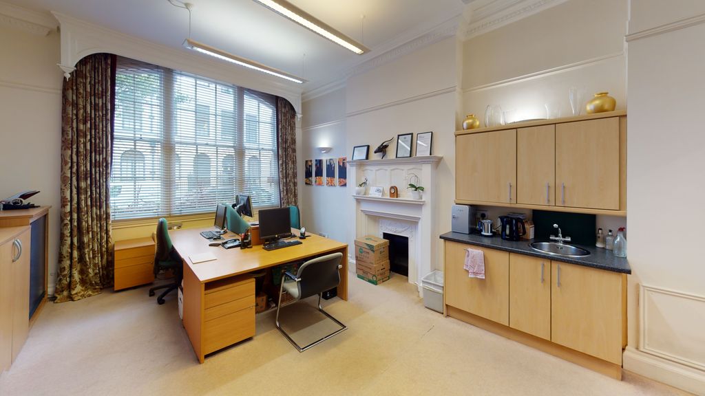 Property photo 2 of 15 Part Ground Floor Office