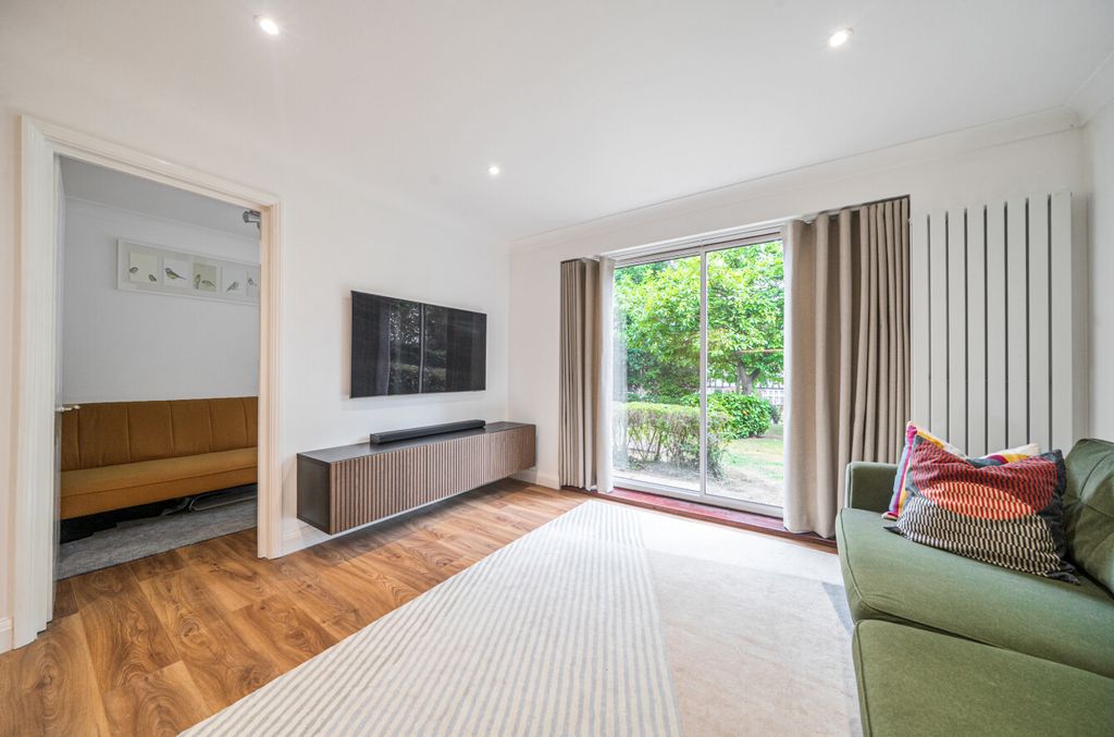 Property photo 3 of 13 1334286-4-6891De1...