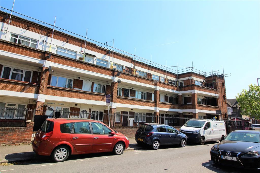 Property photo 3 of 11 Img_0984.Jpg