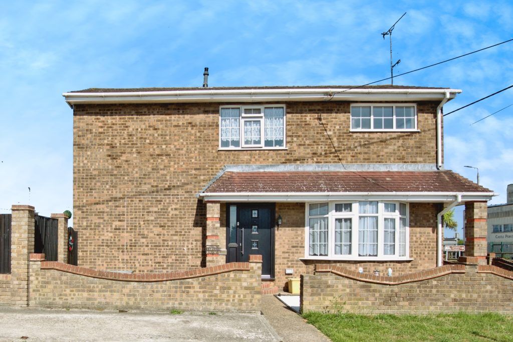 Property photo 3 of 20