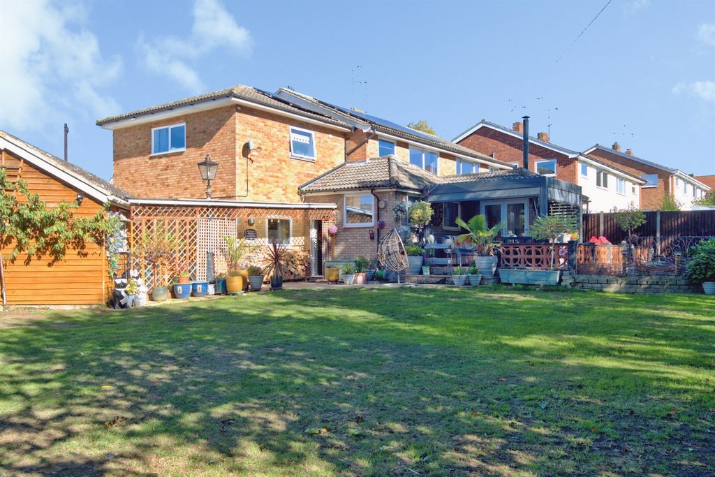 Property photo 1 of 24