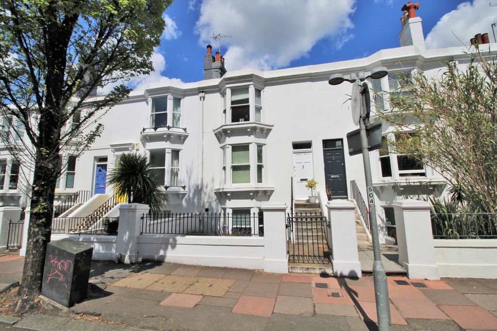 Property photo 1 of 11 1