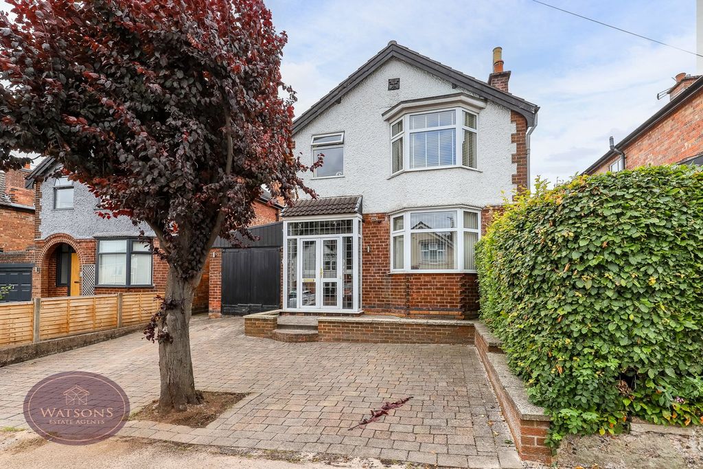 Property photo 1 of 22