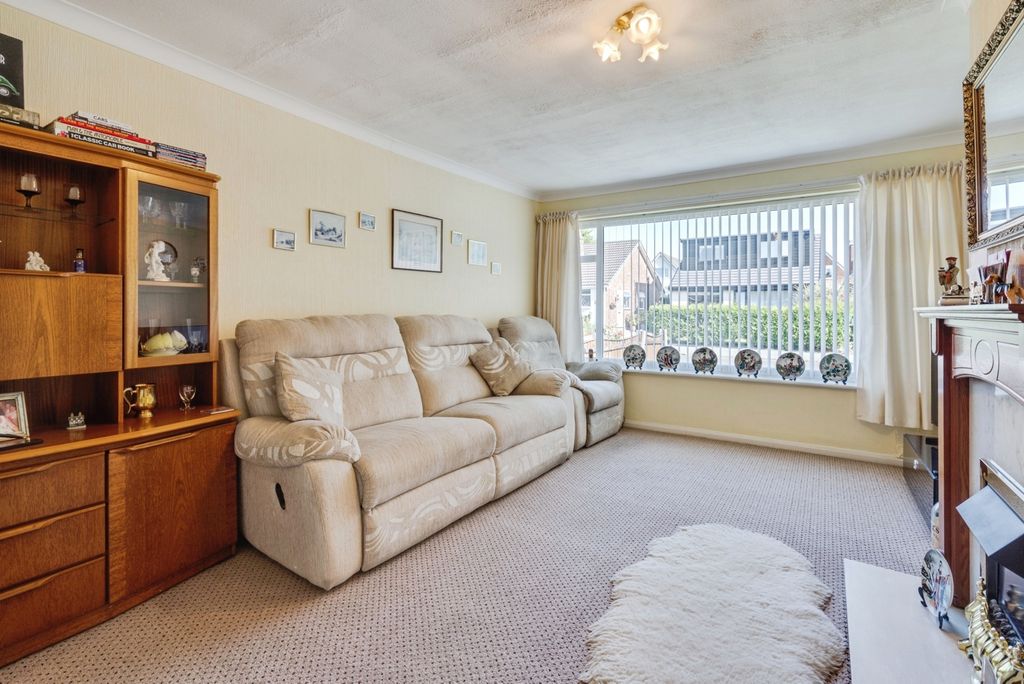Property photo 2 of 18 Pbox-Img.Jpg