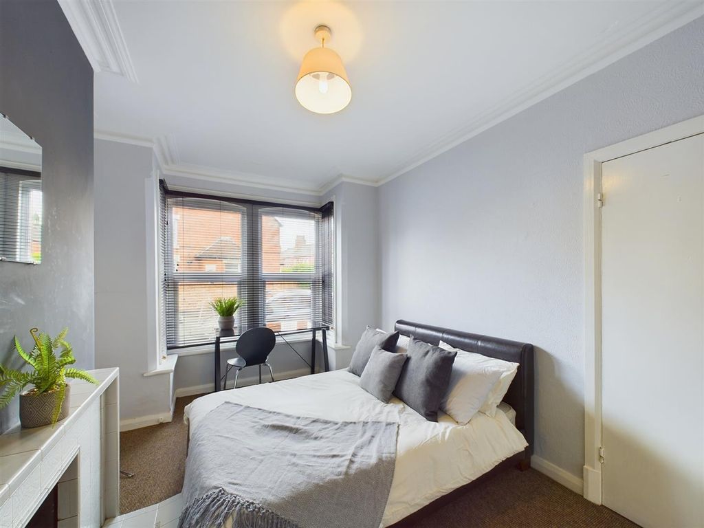 Property photo 1 of 9 Cam02699G0-Pr0108-Still001.Jpg