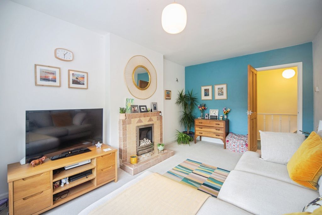 Property photo 1 of 17 Photo