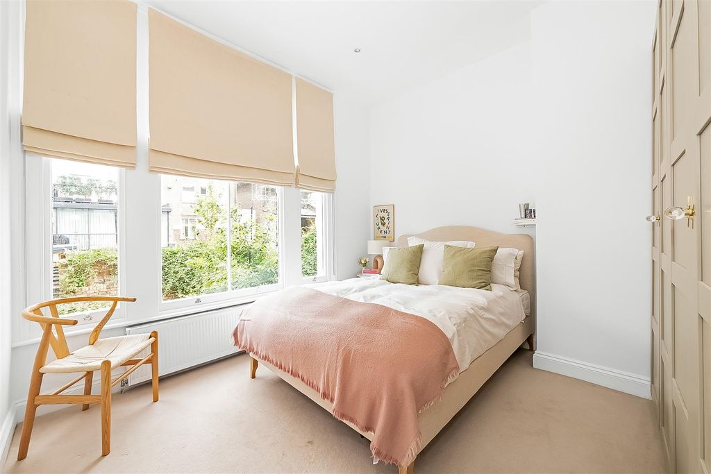Property photo 3 of 14 Img_3060-1.Jpg