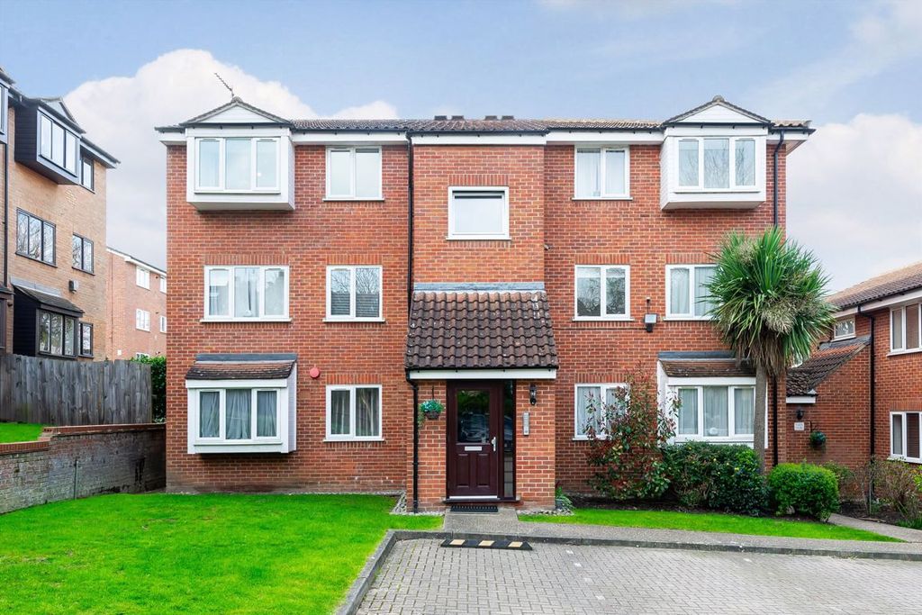 Property photo 1 of 9