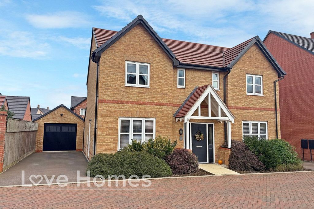 Property photo 1 of 19 4612273