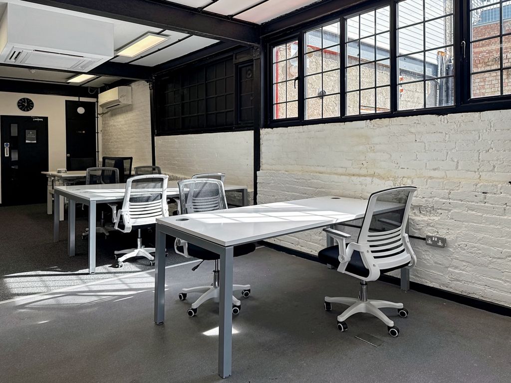 Property photo 1 of 7 Property Image 1