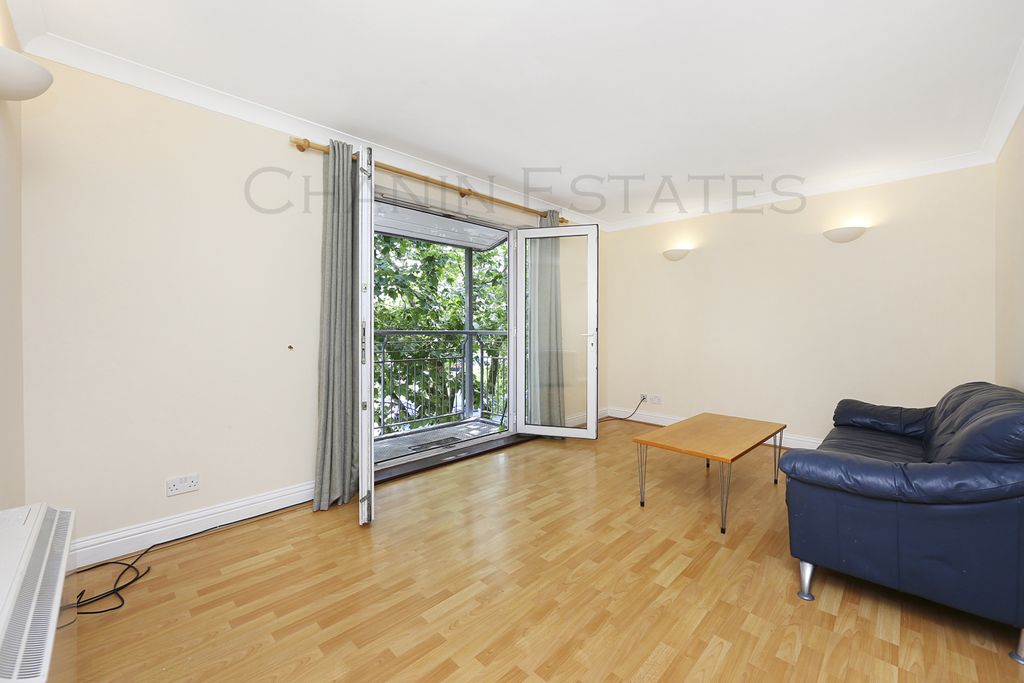 Property photo 3 of 10