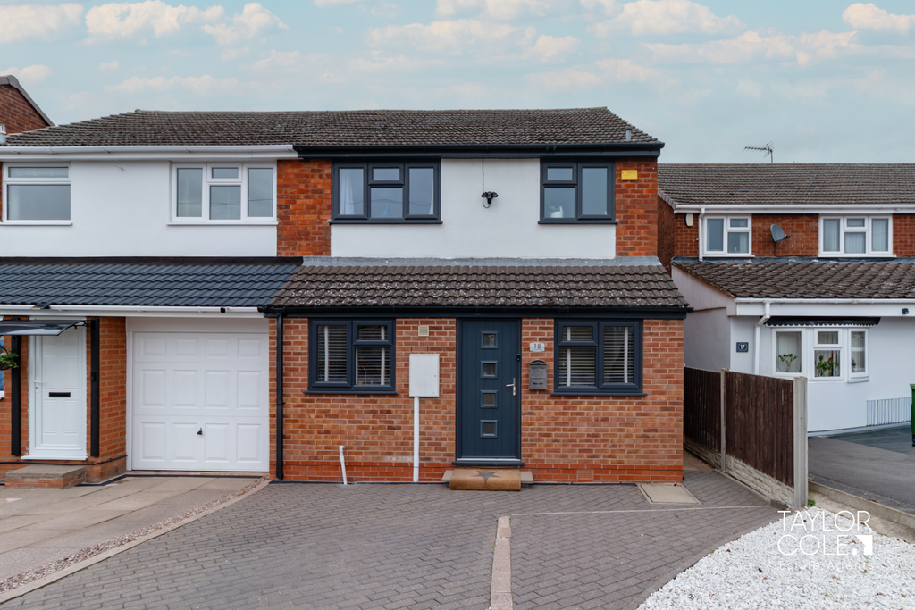 Property photo 1 of 40