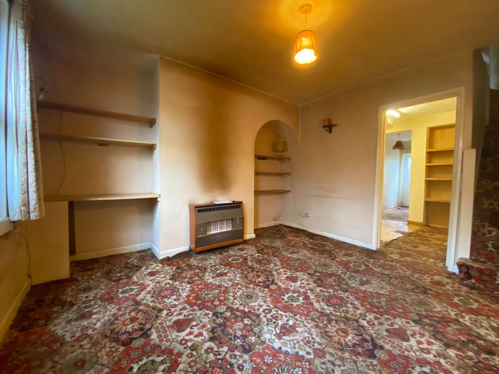 Property photo 3 of 14