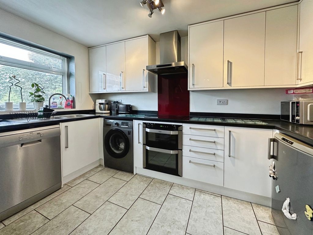 Property photo 2 of 14 Pbox-Img.Jpg
