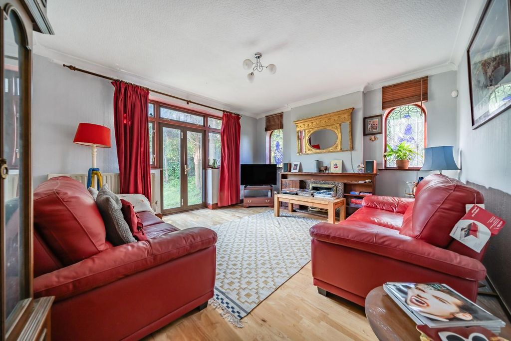 Property photo 1 of 15