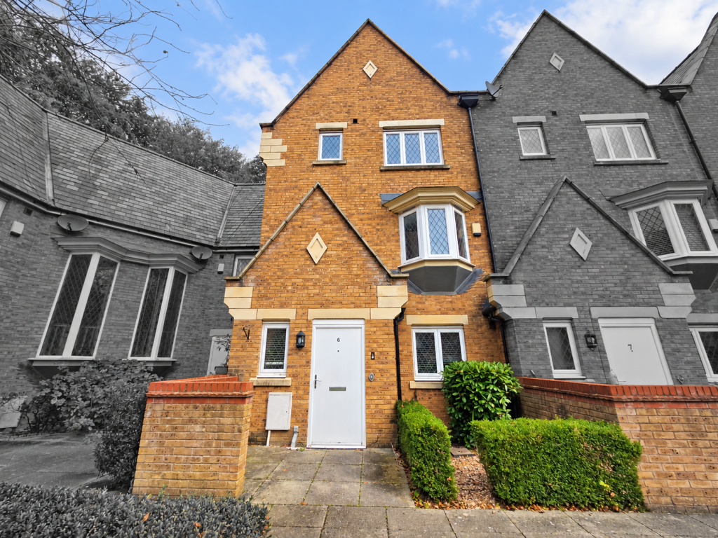 Property photo 1 of 32 1
