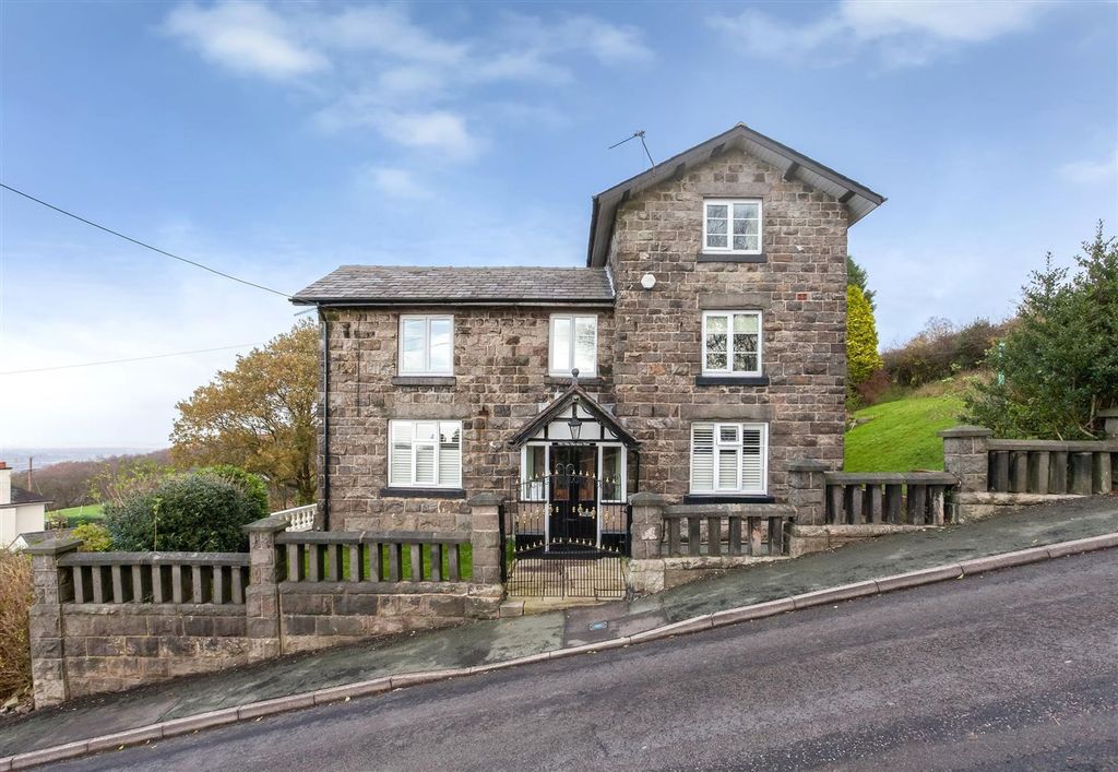 Property photo 3 of 40 1.Jpg