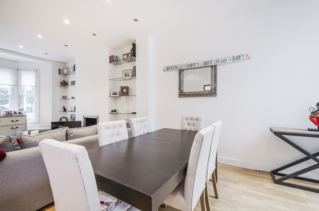 Property photo 3 of 16 12-Mimosa-Street-004