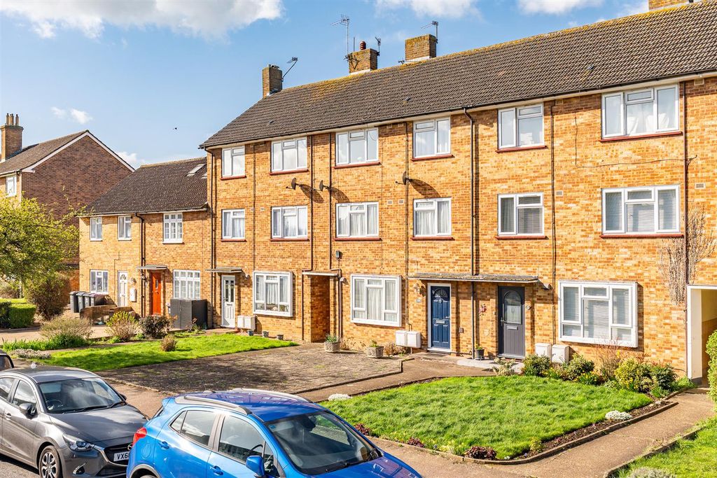 Property photo 1 of 8 External.Jpg