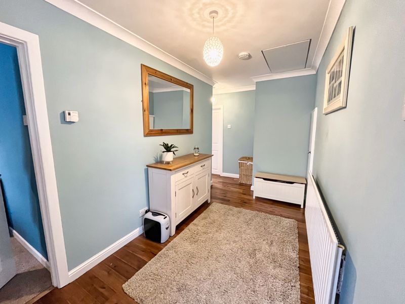 Property photo 2 of 19 Photo 9