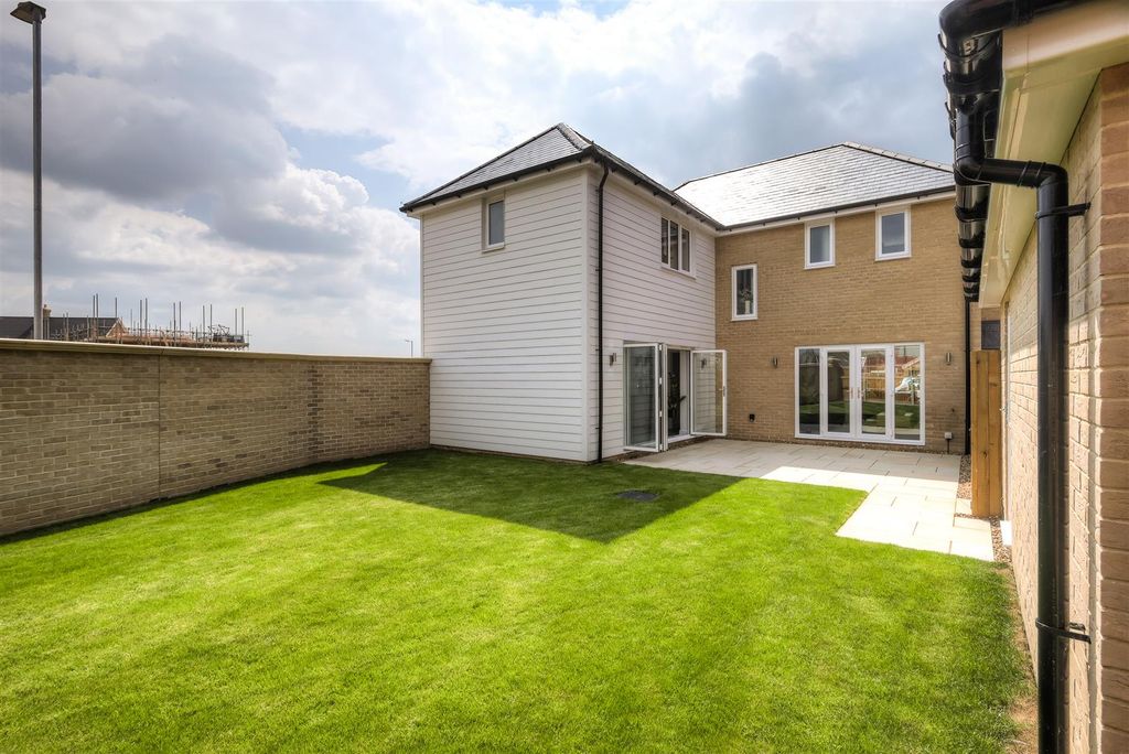 Property photo 3 of 20 LG-47.Jpg