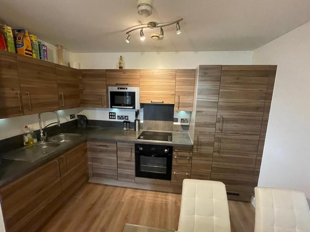 Property photo 3 of 8 Photo 3