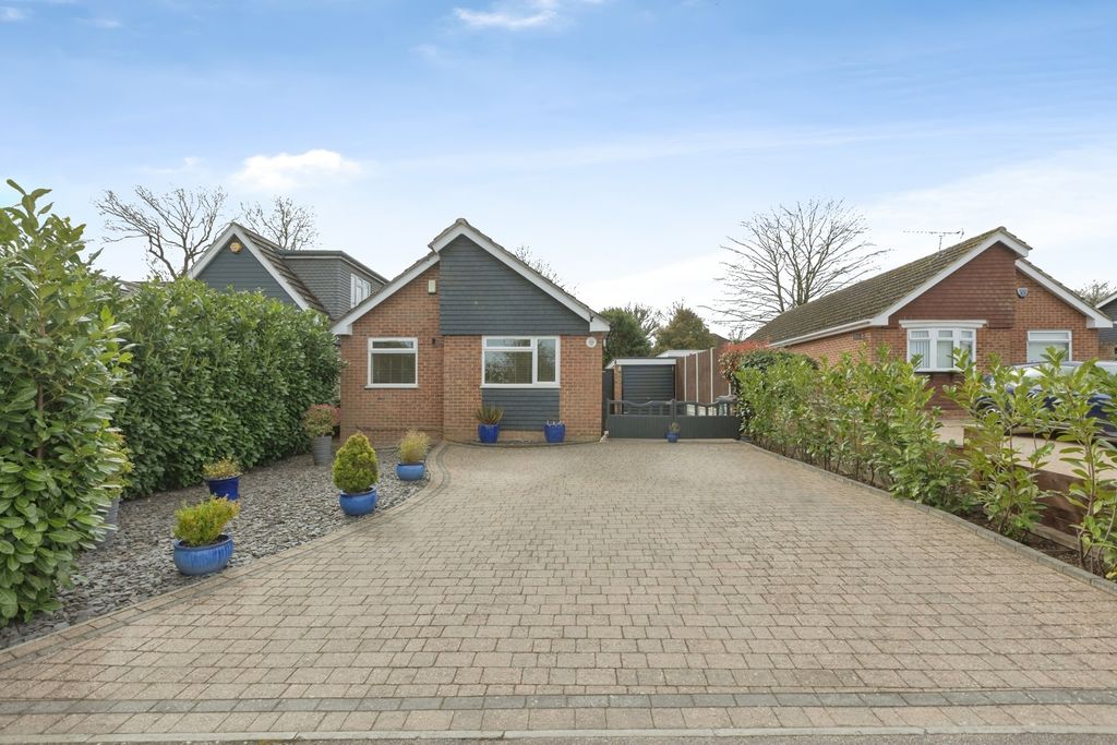 Property photo 1 of 37 Pbox-Img.Jpg